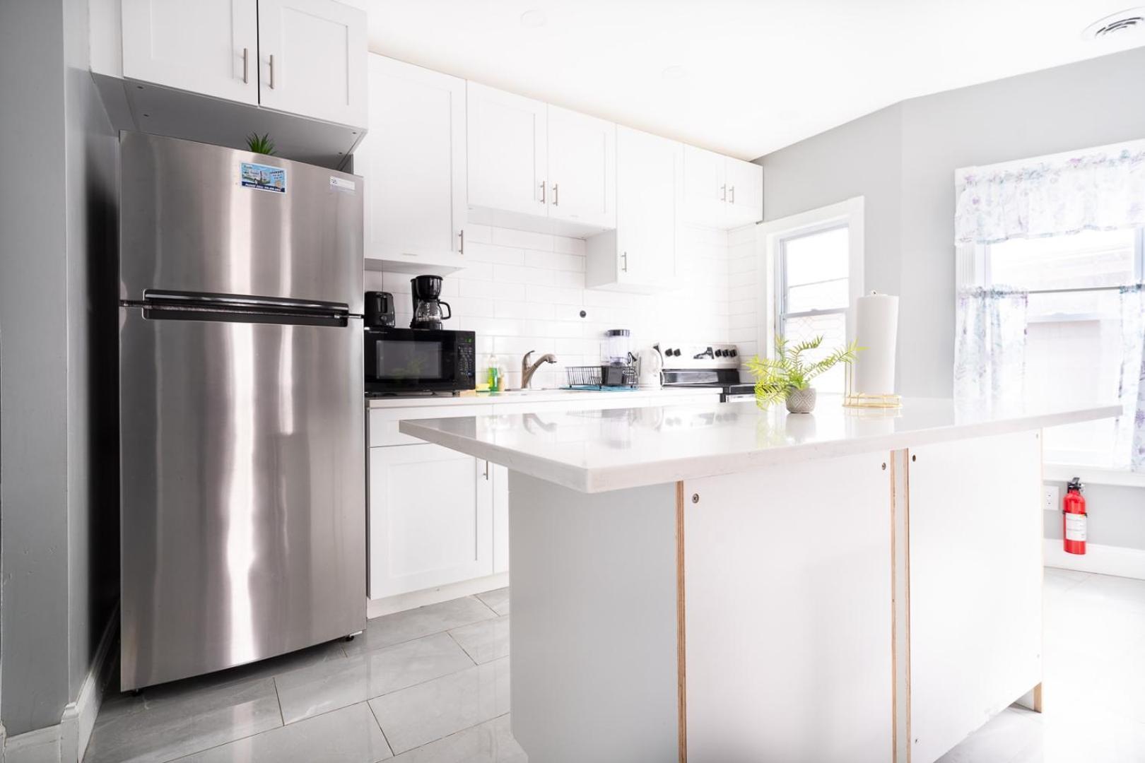 Comfy 4Br, 1 Bath Near The Falls & Casino Καταρράκτες του Νιαγάρα Εξωτερικό φωτογραφία
