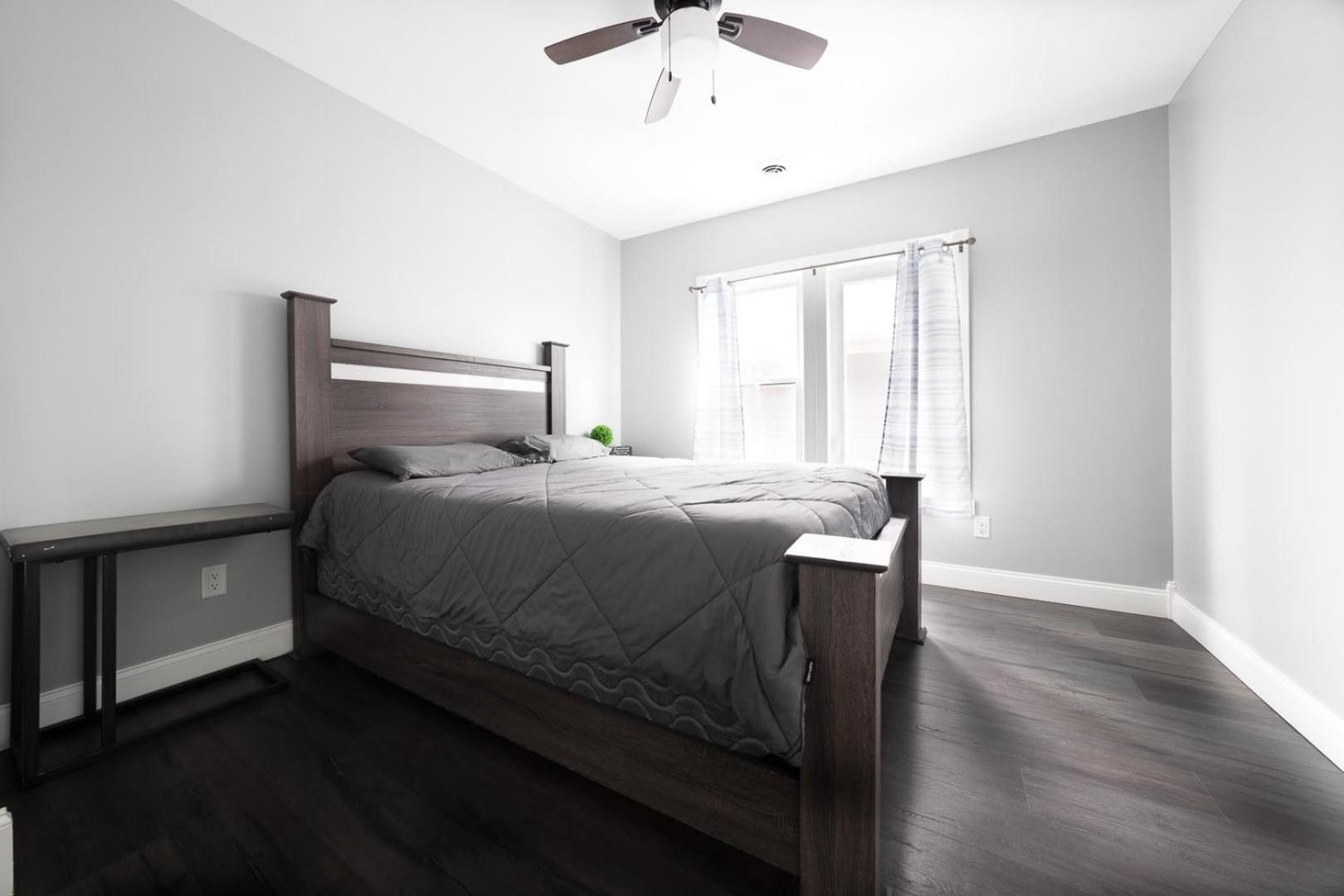 Comfy 4Br, 1 Bath Near The Falls & Casino Καταρράκτες του Νιαγάρα Εξωτερικό φωτογραφία