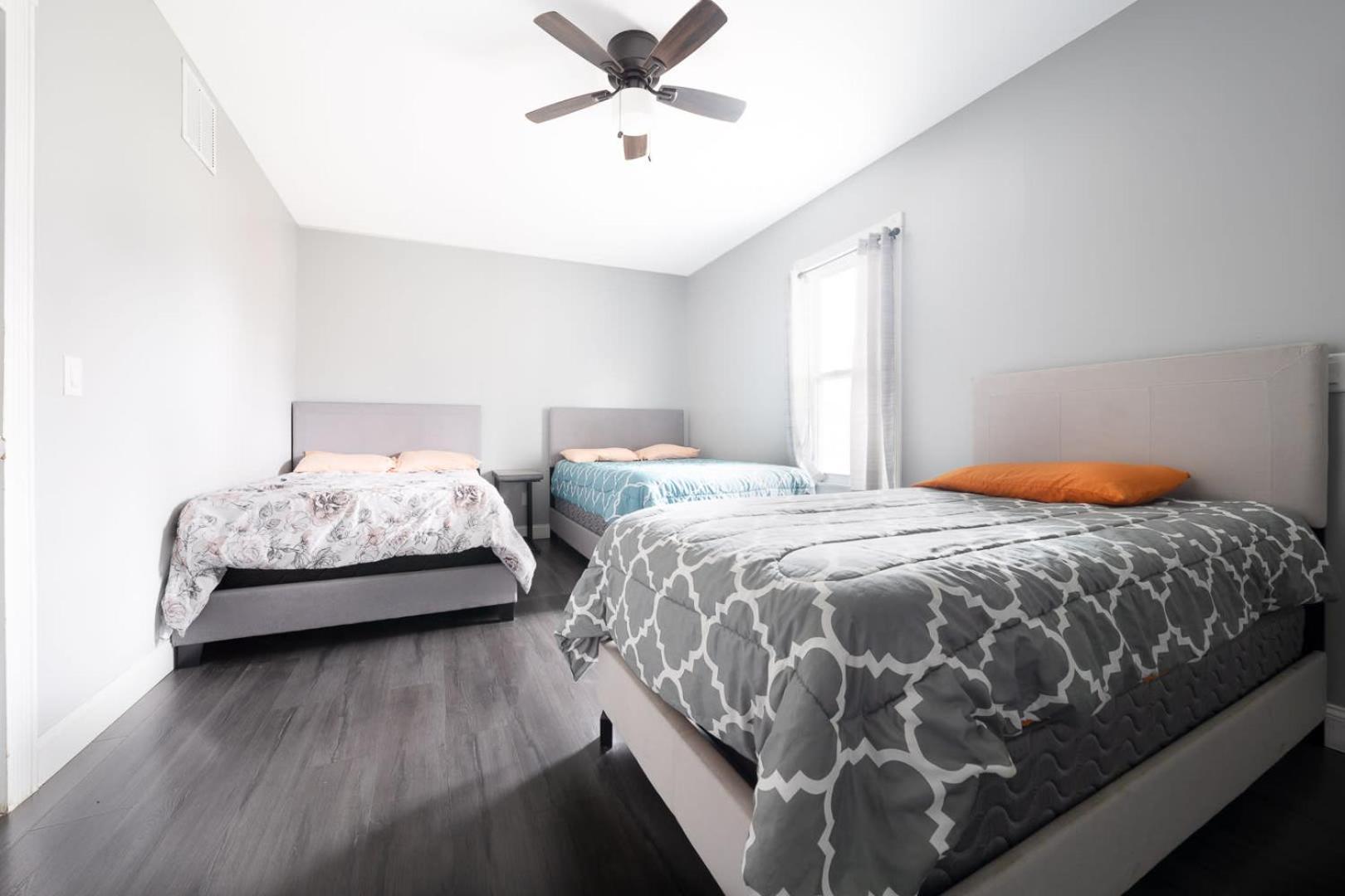 Comfy 4Br, 1 Bath Near The Falls & Casino Καταρράκτες του Νιαγάρα Εξωτερικό φωτογραφία