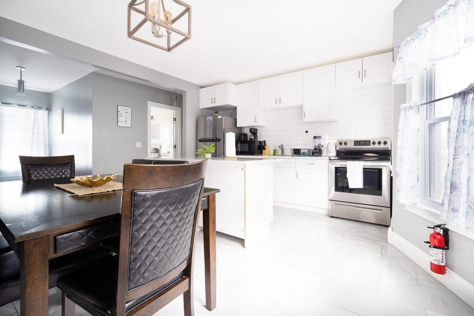 Comfy 4Br, 1 Bath Near The Falls & Casino Καταρράκτες του Νιαγάρα Εξωτερικό φωτογραφία