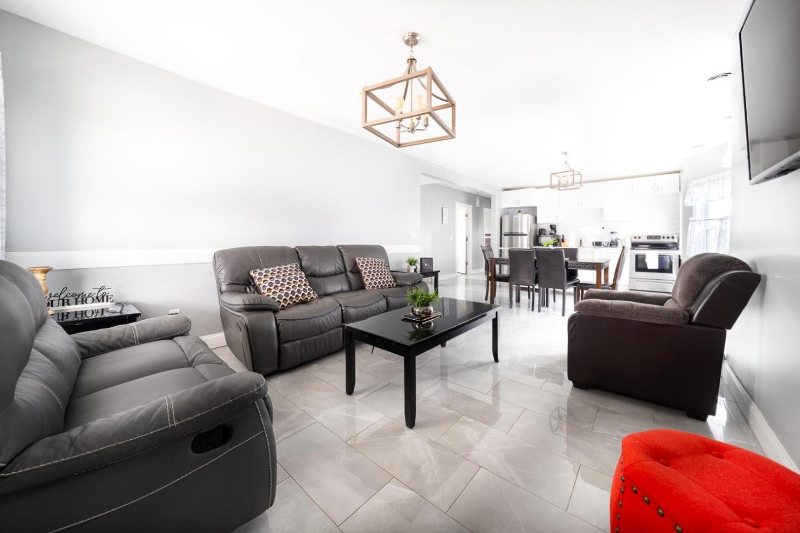 Comfy 4Br, 1 Bath Near The Falls & Casino Καταρράκτες του Νιαγάρα Εξωτερικό φωτογραφία